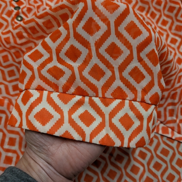 41 Hawthorn Orange and White Sheer Top Elbow Length - Picture 8 of 15